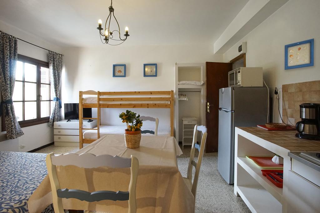 Residence Les Mandariniers Ιέρ Εξωτερικό φωτογραφία