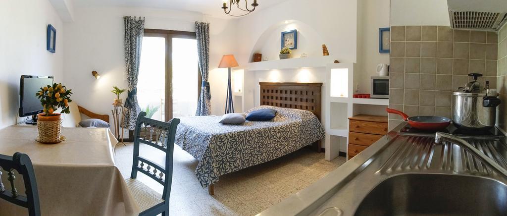Residence Les Mandariniers Ιέρ Εξωτερικό φωτογραφία