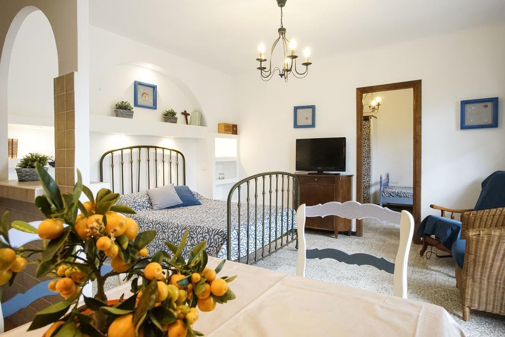 Residence Les Mandariniers Ιέρ Εξωτερικό φωτογραφία